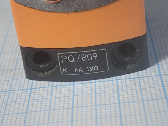 Электронный датчик давления ifm PQ7809 -1...1bar IP65 18...32VDC