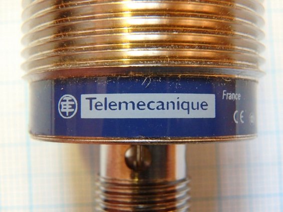 Датчик Telemecanique XS530B1DAM12 014556 индуктивный
