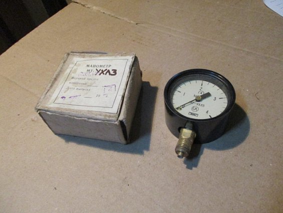 Манометр МТ-УХЛ3 Ф60мм шкала 0-4.0кгс/см2 1987г.в производитель ПТО Теплоконтроль