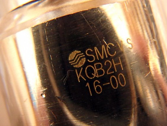Соединение металлическое быстроразъемное прямое smc kqb2h16-00 Ф16.0mm -1...10бар -5...+150°С