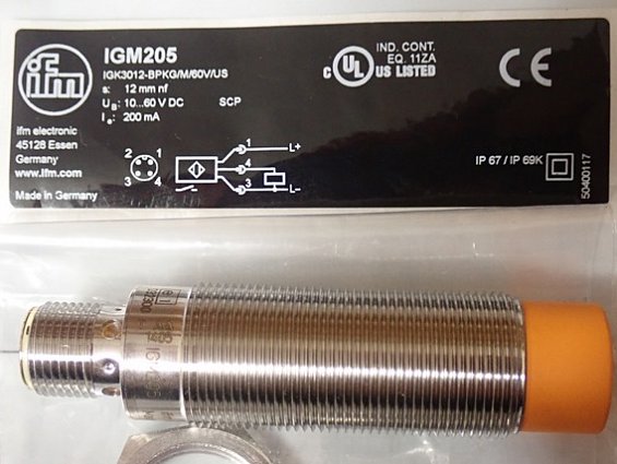 Датчик индуктивный ifm IGM205 IGK3012-BPKG/M/60V/US104DPS