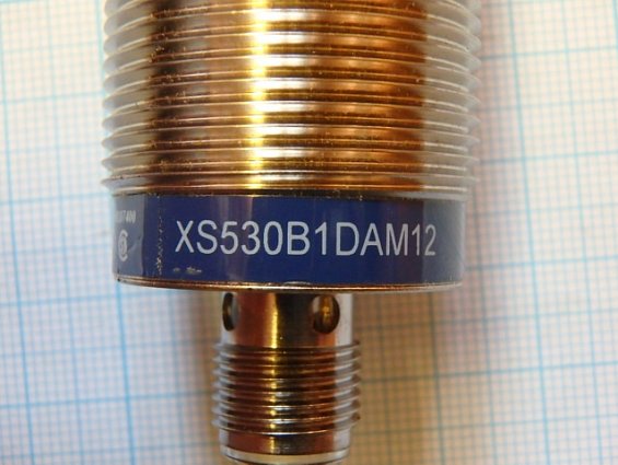 Датчик Telemecanique XS530B1DAM12 014556 индуктивный
